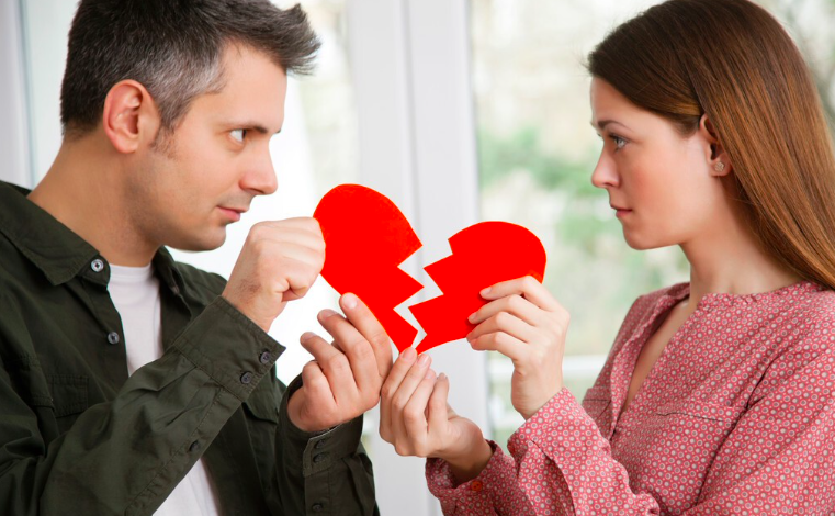 新乡离婚如何申请财产保全冻结对方账户